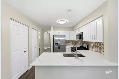 728 Old Checker Road, Buffalo Grove, IL 60089 - Photo 5