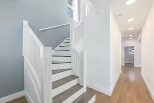 2038 E 73rd St, Chicago, IL 60649 - Photo 3