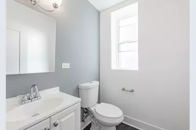 2038 E 73rd Street, Chicago, IL 60649 - Photo 11