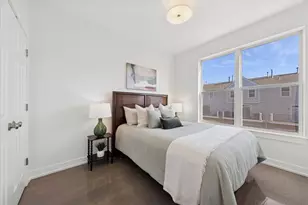 [Address not provided], Chicago, IL 60630 - Photo 11