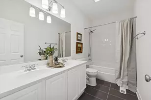 [Address not provided], Chicago, IL 60630 - Photo 13