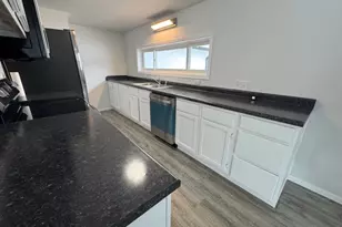 4205 Grimes St, Sterling, IL 61081 - Photo 7