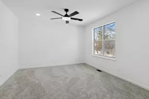 3S184 Birchwood Dr, Warrenville, IL 60555 - Photo 13