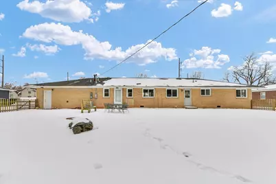 2218 S Mattis Avenue, Champaign, IL 61821 - Photo 33