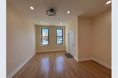 2124 W 18th Place #1, Chicago, IL 60608 - Photo 5