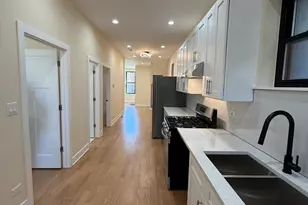 2124 W 18th Pl, Chicago, IL 60608 - Photo 7