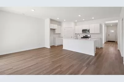 6290 Redwood Trail, Wonder Lake, IL 60097 - Photo 5