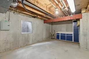 529 Springwood Ave, East Dundee, IL 60118 - Photo 35