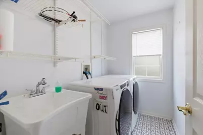 529 Springwood Avenue, East Dundee, IL 60118 - Photo 23