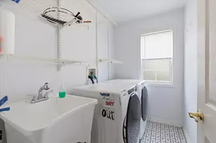 529 Springwood Ave, East Dundee, IL 60118 - Photo 23