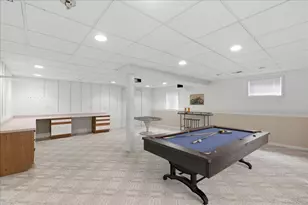 529 Springwood Ave, East Dundee, IL 60118 - Photo 33