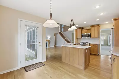 529 Springwood Avenue, East Dundee, IL 60118 - Photo 17