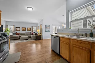 3305 Silver City Ct, Montgomery, IL 60538 - Photo 9