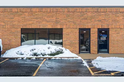 30W260 Butterfield Road #206, Warrenville, IL 60555 - Photo 3