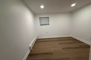 3829 N Central Park Ave, Chicago, IL 60618 - Photo 3