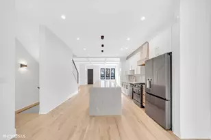 4420 W Montana St, Chicago, IL 60639 - Photo 15