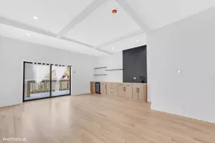 4420 W Montana St, Chicago, IL 60639 - Photo 13