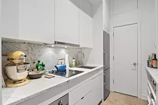 1226 N Dearborn St, Chicago, IL 60610 - Photo 7