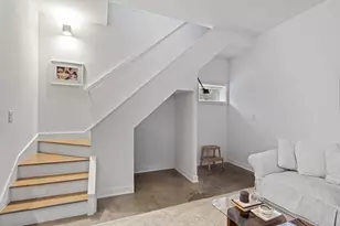 1226 N Dearborn St, Chicago, IL 60610 - Photo 11