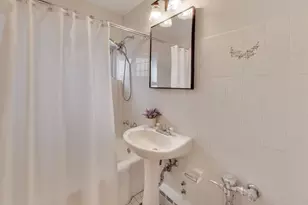 4950 N Marine Dr, Chicago, IL 60640 - Photo 17