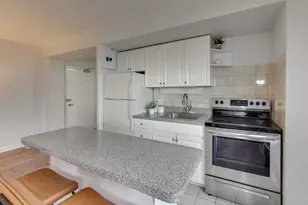 4950 N Marine Dr, Chicago, IL 60640 - Photo 7