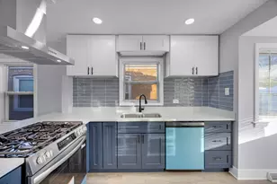 9731 S Ellis Ave, Chicago, IL 60628 - Photo 7