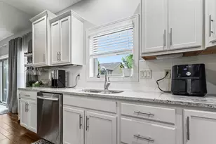 1604 Kassen Ave, Mahomet, IL 61853 - Photo 17