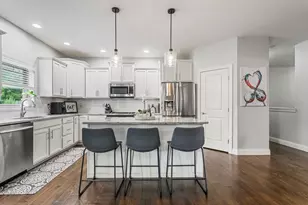 1604 Kassen Ave, Mahomet, IL 61853 - Photo 15