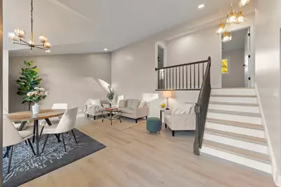 641 N Highview Avenue, Addison, IL 60101 - Photo 3