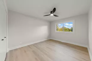 641 N Highview Ave, Addison, IL 60101 - Photo 13