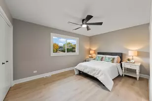 641 N Highview Ave, Addison, IL 60101 - Photo 9