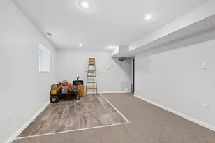 8040 S May St, Chicago, IL 60620 - Photo 15