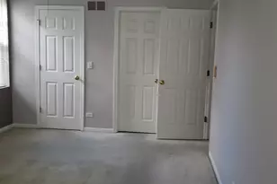 124 E Bailey Rd, Naperville, IL 60565 - Photo 9