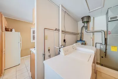 1201 S Lynn Street, Urbana, IL 61801 - Photo 9