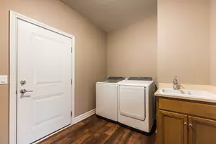 45 Briden Ln, Sycamore, IL 60178 - Photo 21