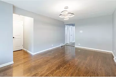 8139 S Exchange Avenue, Chicago, IL 60617 - Photo 3