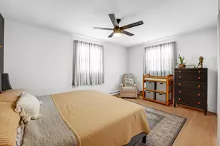 11 Lillian Ln, Yorkville, IL 60560 - Photo 7