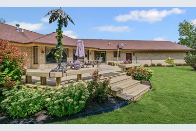 800 Cambridge Drive, Paxton, IL 60957 - Photo 39