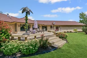 800 Cambridge Dr, Paxton, IL 60957 - Photo 39