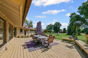 800 Cambridge Dr, Paxton, IL 60957 - Photo 43