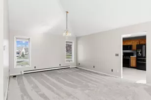 800 Cambridge Dr, Paxton, IL 60957 - Photo 15