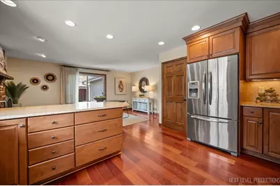 685 N Van Nortwick Avenue, Batavia, IL 60510 - Photo 7