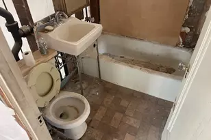 2525 Davisson St, River Grove, IL 60171 - Photo 11