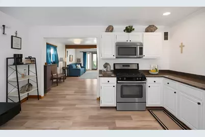 2444 187th Place, Lansing, IL 60438 - Photo 9