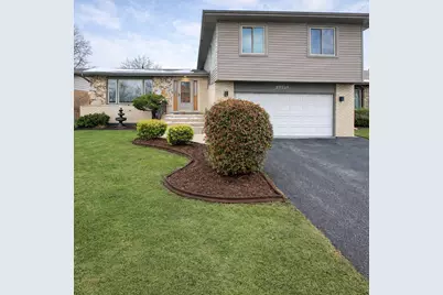 17125 Cregier Avenue, South Holland, IL 60473 - Photo 1