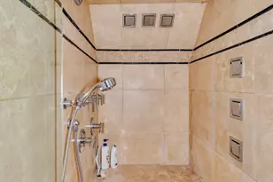 2815 Helen Dr, Glenview, IL 60025 - Photo 23