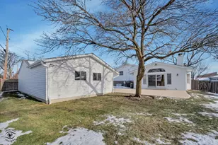 2815 Helen Dr, Glenview, IL 60025 - Photo 33