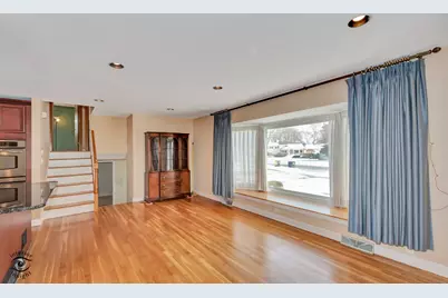 2815 Helen Drive, Glenview, IL 60025 - Photo 5