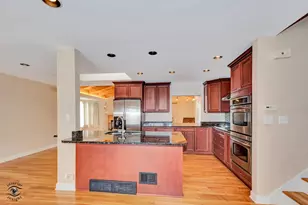 2815 Helen Dr, Glenview, IL 60025 - Photo 9