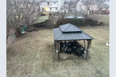 17554 Cypress Avenue, Country Club Hills, IL 60478 - Photo 9